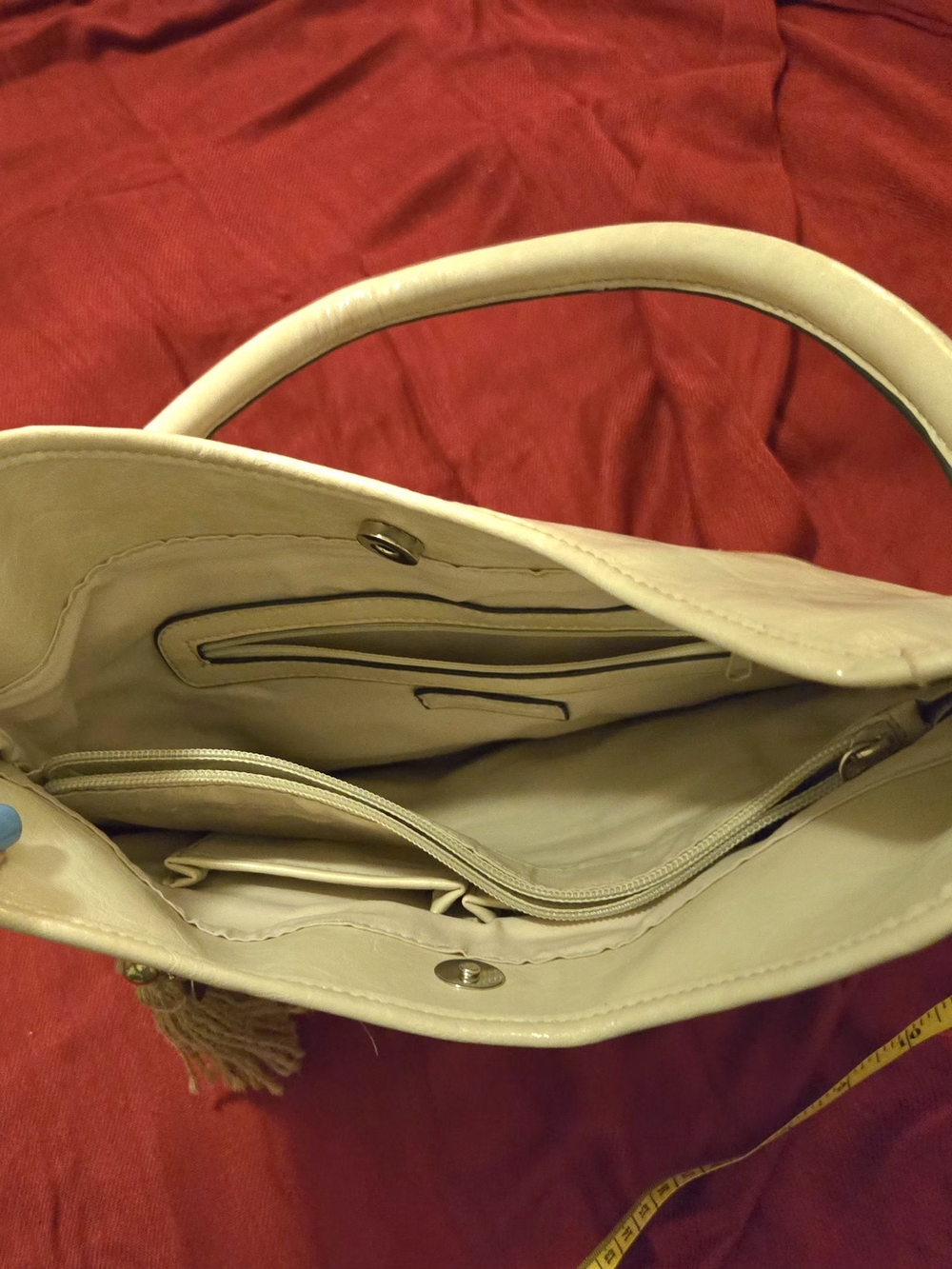HandBag - Picture 2 of 3